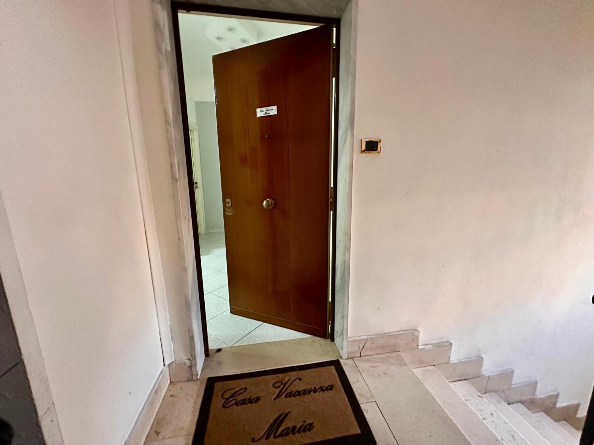 Casa Vacanze Bergame Villa Наполи Екстериор снимка