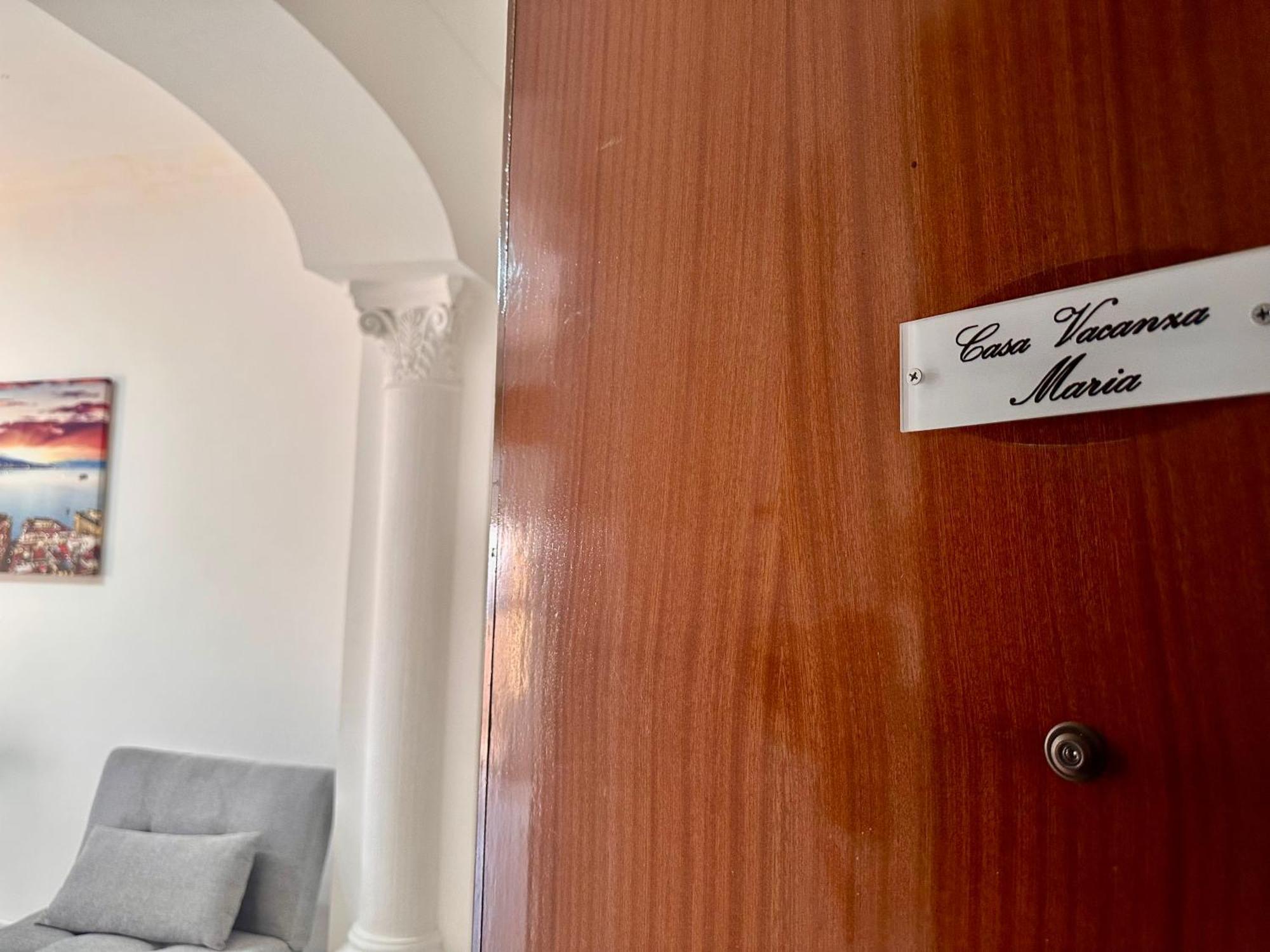 Casa Vacanze Bergame Villa Наполи Екстериор снимка
